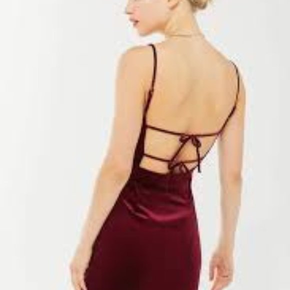 UO Genova Velvet Tie-Back Mini Dress - Picture 4 of 4